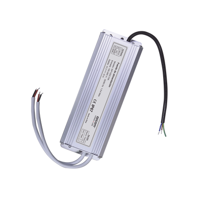 Fuente de poder EPCOM Powerline WP12DC10A, corriente de salida 10 A