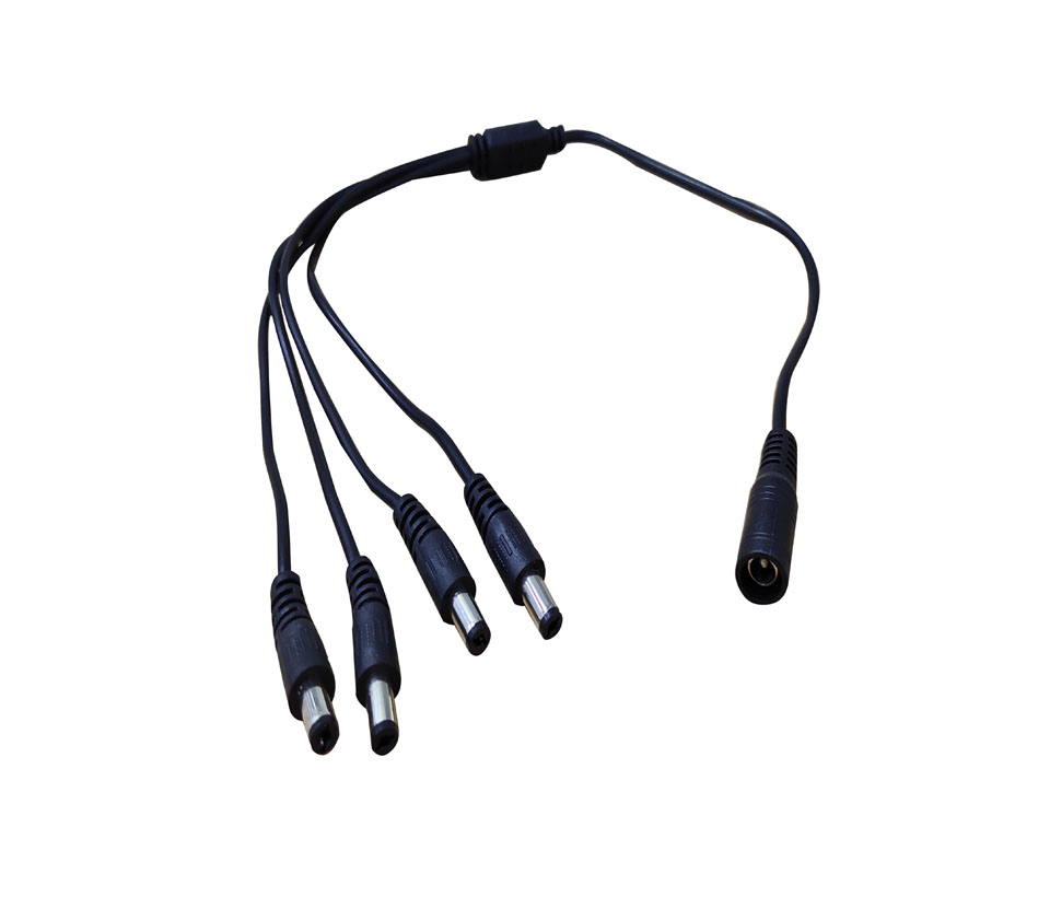 Fuente de poder con divisor Saxxon TVN083042, voltaje de salida 12 V CD