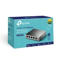 Switch PoE TP-Link TL-SF1005P, administración no administrable, Plug & Play